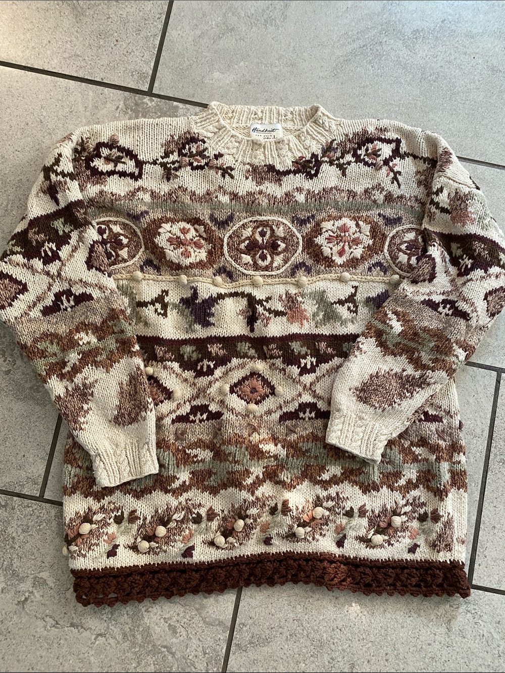Vintage Hand-knit Floral pattern Sweater - Cream, Brown & Taupe